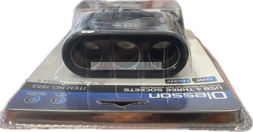 Autós átalakító 3x szivargyújtós, 2x USB, 1x C type